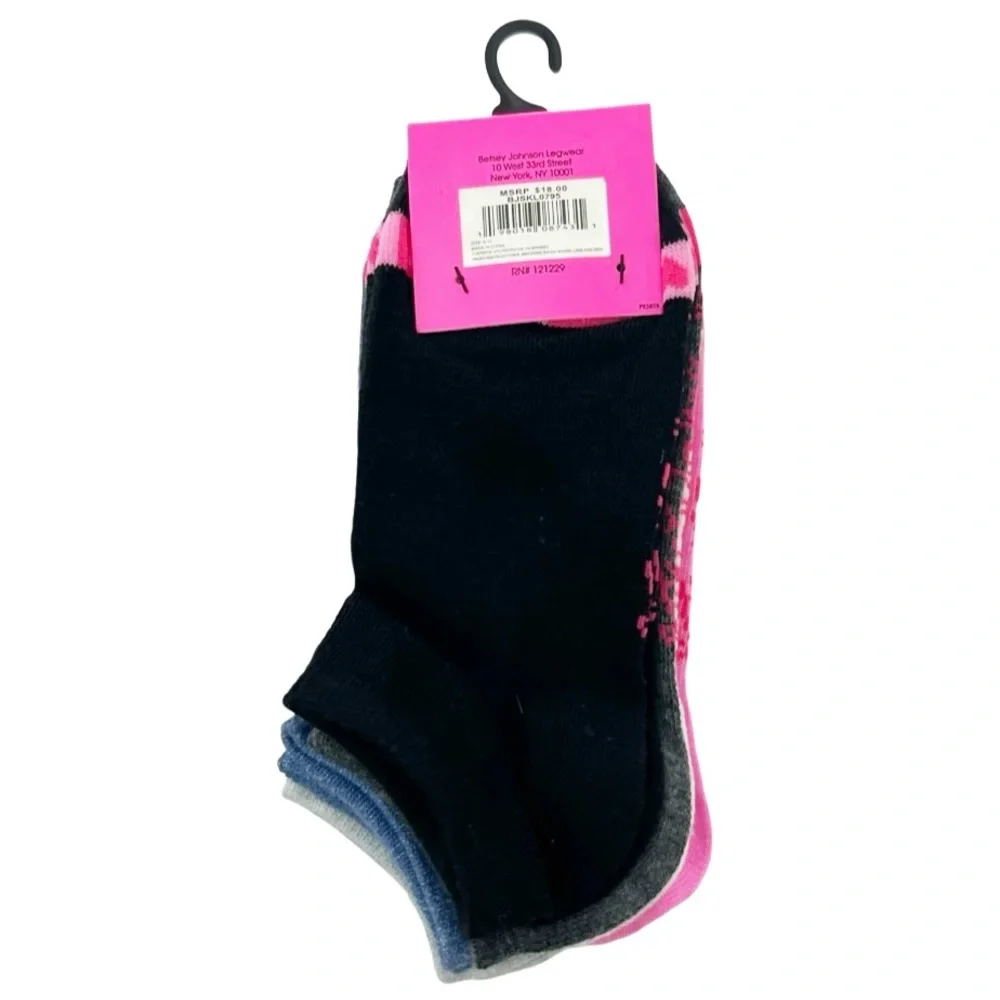 Betsy Johnson 6 Pairs Low Cuts Socks NIB
